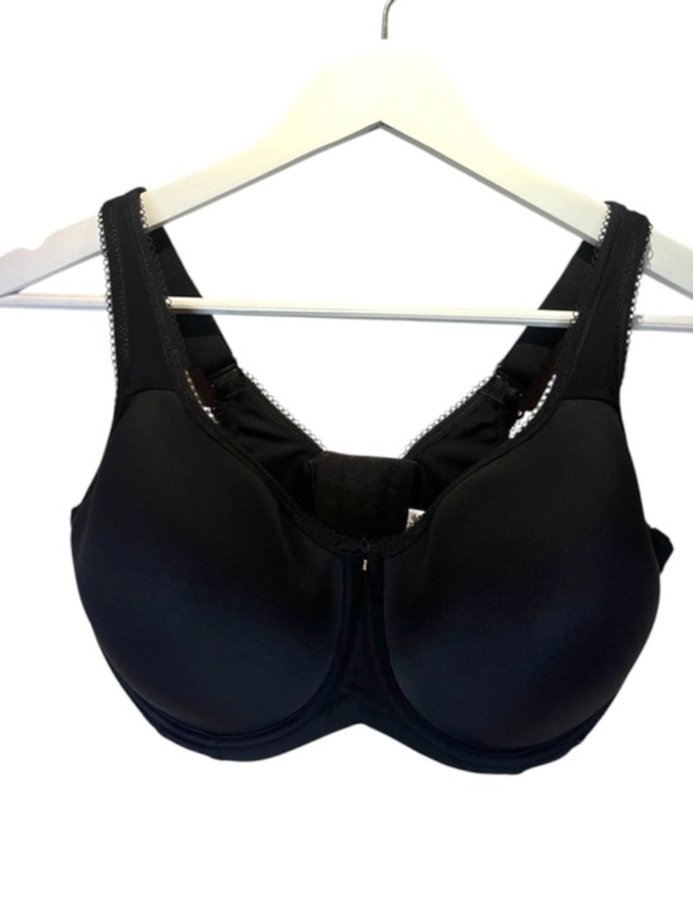 Wacoal Basic Beauty Spacer Bra 36DDD or 36F Black